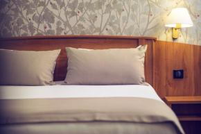 Гостиница Timhotel Le Louvre  Париж